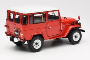 Toyota Land Cruiser FJ40 Van Червен Kyosho 1:18 08971R Метал — снимка 3 от 8