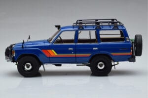 Toyota Land Cruiser 60 Син С Допълнителни Части Kyosho 1:18 08956XBL Метал — снимка 4 от 11