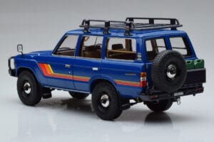 Toyota Land Cruiser 60 Син С Допълнителни Части Kyosho 1:18 08956XBL Метал — снимка 6 от 11