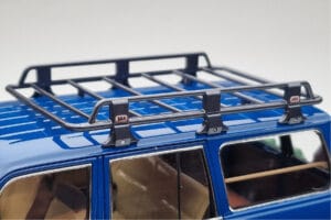 Toyota Land Cruiser 60 Син С Допълнителни Части Kyosho 1:18 08956XBL Метал — снимка 7 от 11