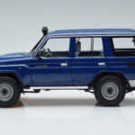 Toyota Land Cruiser J76 Синьо Almost Real 1:18 - image 4 of 7