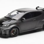 Toyota GR Yaris Circuit Package Черен Otto 1:18