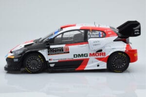 Toyota GR Yaris Rally1 #1 S. Ogier / B. Veillas Rally Monte Carlo 2022 IXO 1:18 18RMC151B Метал — снимка 3 от 6