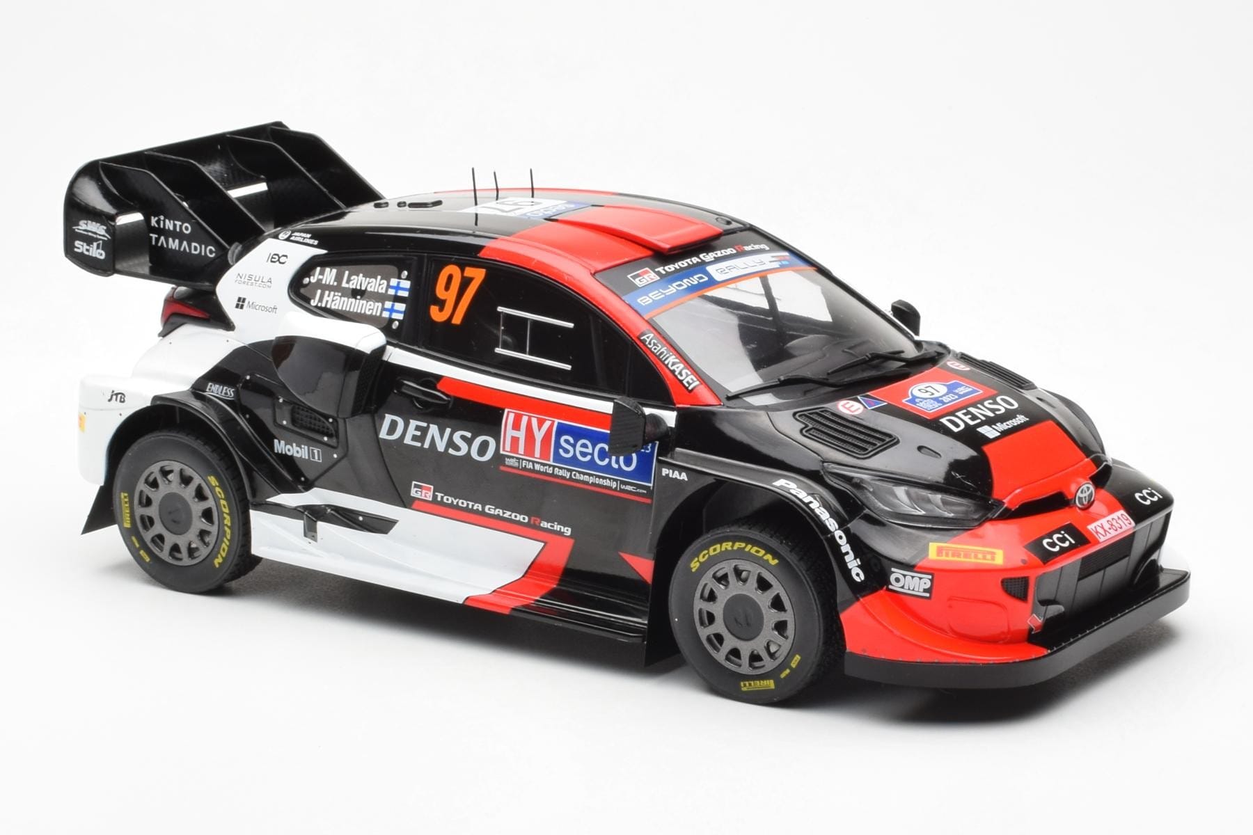 Toyota GR Yaris Rally1 #97 J-M. Latvala / J. Hanninen Rally Finland 2023 IXO 1:18 18RMC174B Метал — снимка 4 от 6