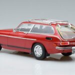 Volvo 1800 ES Червен Norev 1:18 188723 Метал - image 6 of 7