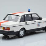 Volvo 240 GL Полиция Белгия Minichamps 1:18 - image 2 of 6