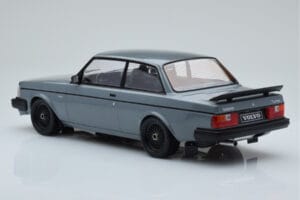 Volvo 240 Turbo Сив IXO 1:18 18CMC089 Метал — снимка 5 от 6