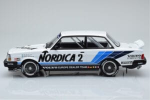 Volvo 240 Turbo Nordica #2 U. Granberg / T. Lindstrom ETCC Brno 1986 IXO 1:18 18RMC088 Метал — снимка 3 от 6
