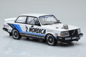 Volvo 240 Turbo Nordica #2 U. Granberg / T. Lindstrom ETCC Brno 1986 IXO 1:18 18RMC088 Метал — снимка 4 от 6