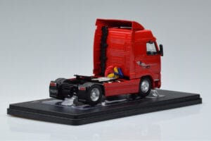 Volvo FH12 Червен IXO 1:43 TR123 Метал — снимка 2 от 6