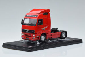 Volvo FH12 Червен IXO 1:43 TR123