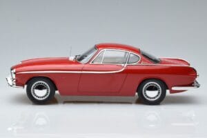 Volvo P1800 Червен Norev 1:18 188700 Метал — снимка 3 от 6