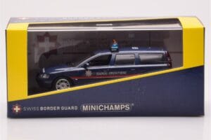 Volvo V70 Garde Frontiere Suisse Minichamps 1:43 430171899 Метал — снимка 4 от 4
