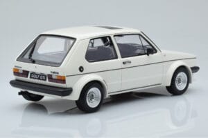 Volkswagen Golf GTI Mk1 ABT Бял Otto 1:18 OT1014 Смола — снимка 2 от 6
