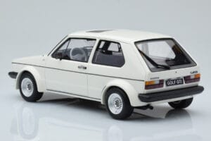 Volkswagen Golf GTI Mk1 ABT Бял Otto 1:18 OT1014 Смола — снимка 5 от 6