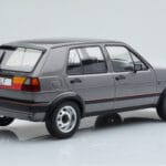 Volkswagen Golf GTI Mk2 Сив MCG 1:18 - image 2 of 6