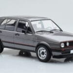 Volkswagen Golf GTI Mk2 Сив MCG 1:18 - image 4 of 6