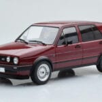 Volkswagen Golf GTI Mk2 Червен MCG 1:18