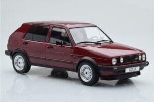 Volkswagen Golf GTI Mk2 Червен MCG 1:18 MCG18391 Метал — снимка 4 от 6