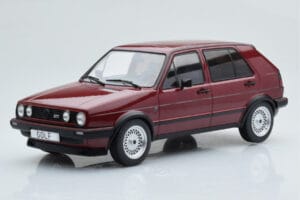 Volkswagen Golf GTI Mk2 Червен MCG 1:18