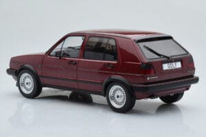 Volkswagen Golf GTI Mk2 Червен MCG 1:18 MCG18391 Метал — снимка 5 от 6