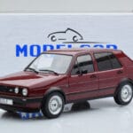 Volkswagen Golf GTI Mk2 Червен MCG 1:18 - image 6 of 6