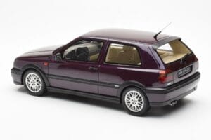 Volkswagen Golf Mk3 VR6 Syncro Тъмно Виолетово Перлен Otto 1:18 OT1052 Смола — снимка 5 от 6