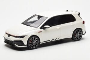 Volkswagen Golf GTI Mk8 Clubsport Бял Otto 1:18