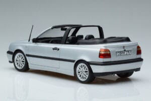 Volkswagen Golf Mk3 Кабриолет Сребристо Norev 1:18 188468 Метал — снимка 5 от 6