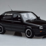 Volkswagen Jetta Mk2 Черен Otto 1:18 - image 4 of 6
