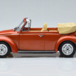 Volkswagen Beetle 1303 Кабриолет Оранжев Norev 1:18 - image 3 of 6