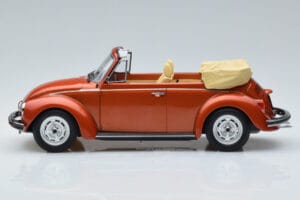 Volkswagen Beetle 1303 Кабриолет Оранжев Norev 1:18 188526 Метал — снимка 3 от 6