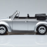 Volkswagen Beetle 1303 Кабриолет Сребрист Norev 1:18 - image 3 of 6