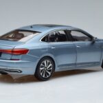 Volkswagen Passat B8 Син FAW 1:18 ZVF000003A Метал - image 3 of 7