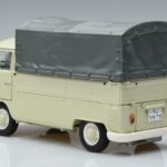 Volkswagen T1b Pickup Schuco 1:18 450037000 Метал - image 6 of 7