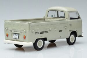 Volkswagen T2a Pickup Издание за 50-годишнината Schuco 1:18 450019800 Метал — снимка 3 от 7