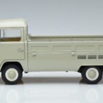 Volkswagen T2a Pickup Издание за 50-годишнината Schuco 1:18 450019800 Метал - image 4 of 7