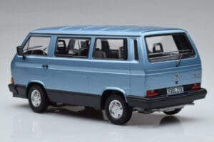 Volkswagen T3 Multivan Синьо Norev 1:18 188544 Метал — снимка 5 от 6