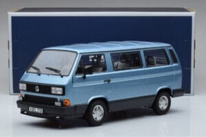 Volkswagen T3 Multivan Синьо Norev 1:18 188544 Метал — снимка 6 от 6