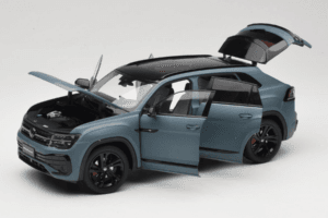 Volkswagen Teramont X Сив FAW 1:18 ZVB000003B Метал — снимка 2 от 8