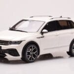 Volkswagen Tiguan R Бял Otto 1:18