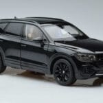 Volkswagen Touareg CR Черен FAW 1:18 LTC761021BLA Метал - image 5 of 7