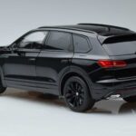 Volkswagen Touareg CR Черен FAW 1:18 LTC761021BLA Метал - image 6 of 7