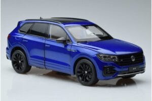 Volkswagen Touareg CR Синьо FAW 1:18 LTC761021BLU Метал — снимка 5 от 7