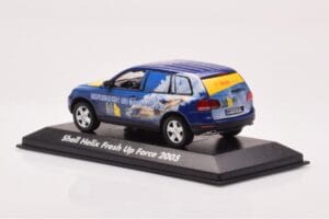 Volkswagen Touareg 7L Shell Helix Fresh Up Force Minichamps 1:43 VOLKSWAGEN-264066 Метал — снимка 3 от 4