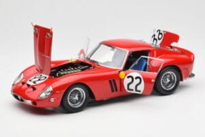 Ferrari 250 GTO #22 24 Hours of Le Mans 1962 Kyosho 1:18 08432B Метал — снимка 2 от 8