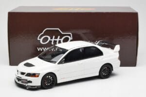 Mitsubishi Lancer Evo VIII MR FQ-400 Бял Otto 1:18 OT777 Смола — снимка 6 от 6