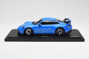 Porsche 911 992 GT3 Shark Синьо Minichamps 1:18 WAP0211490M003 Смола — снимка 3 от 7