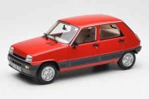 Renault 5 GTL Червен Otto 1:18 OT1147 Смола
