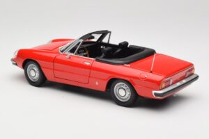Alfa Romeo 2000 Spider Червен Minichamps 1:18 180120930 Метал — снимка 7 от 8